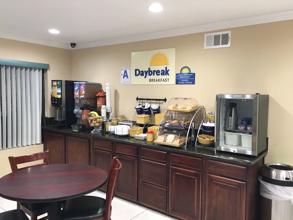 Days Inn & Suites Sdsu - La Mesa - San Diego Екстериор снимка